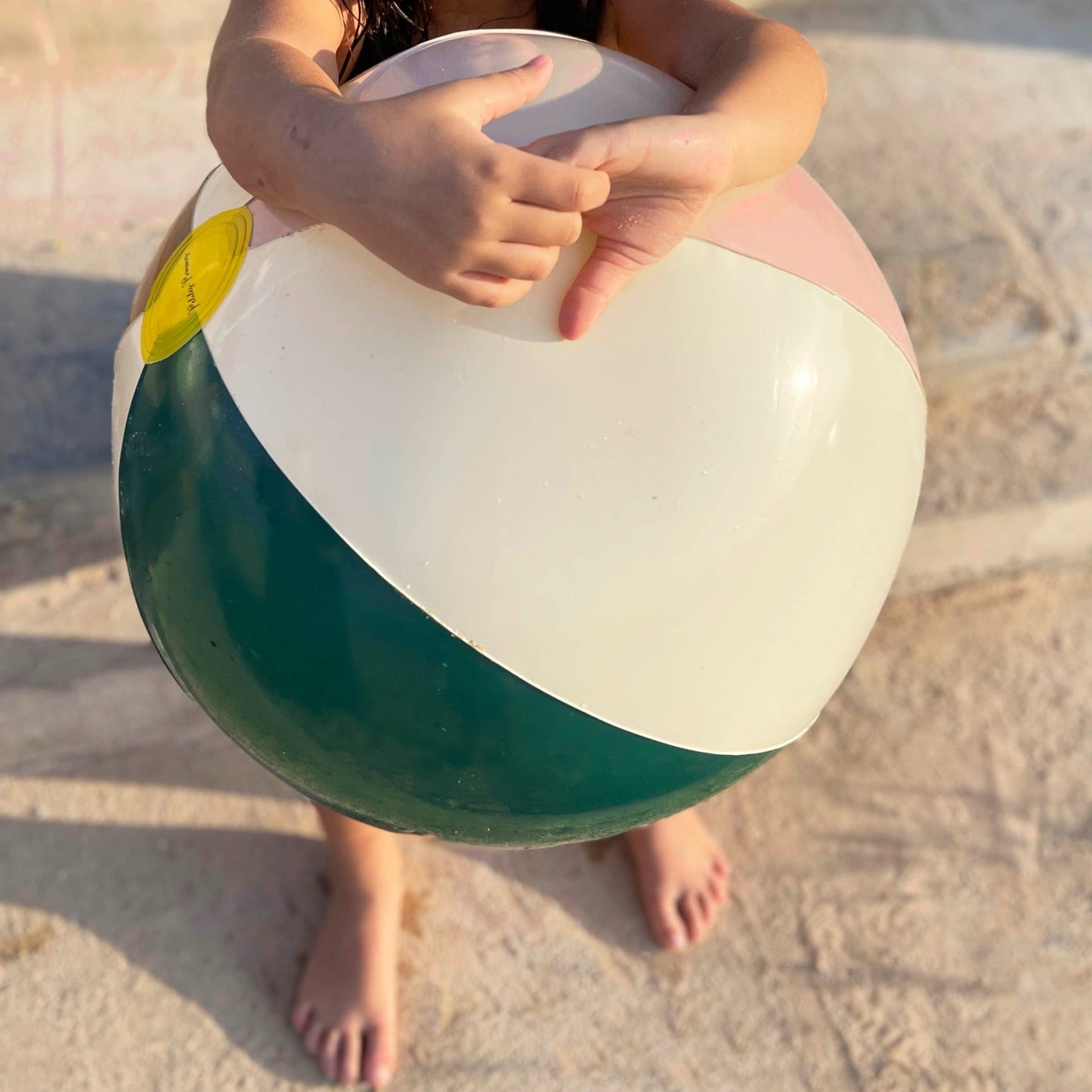 BEACH BALL OTTO, SIGNATUREhannahundisaPetites Pommes