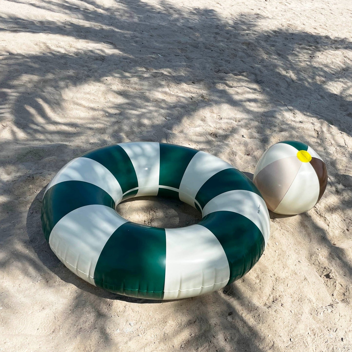 BEACH BALL OTTO, SIGNATUREhannahundisaPetites Pommes