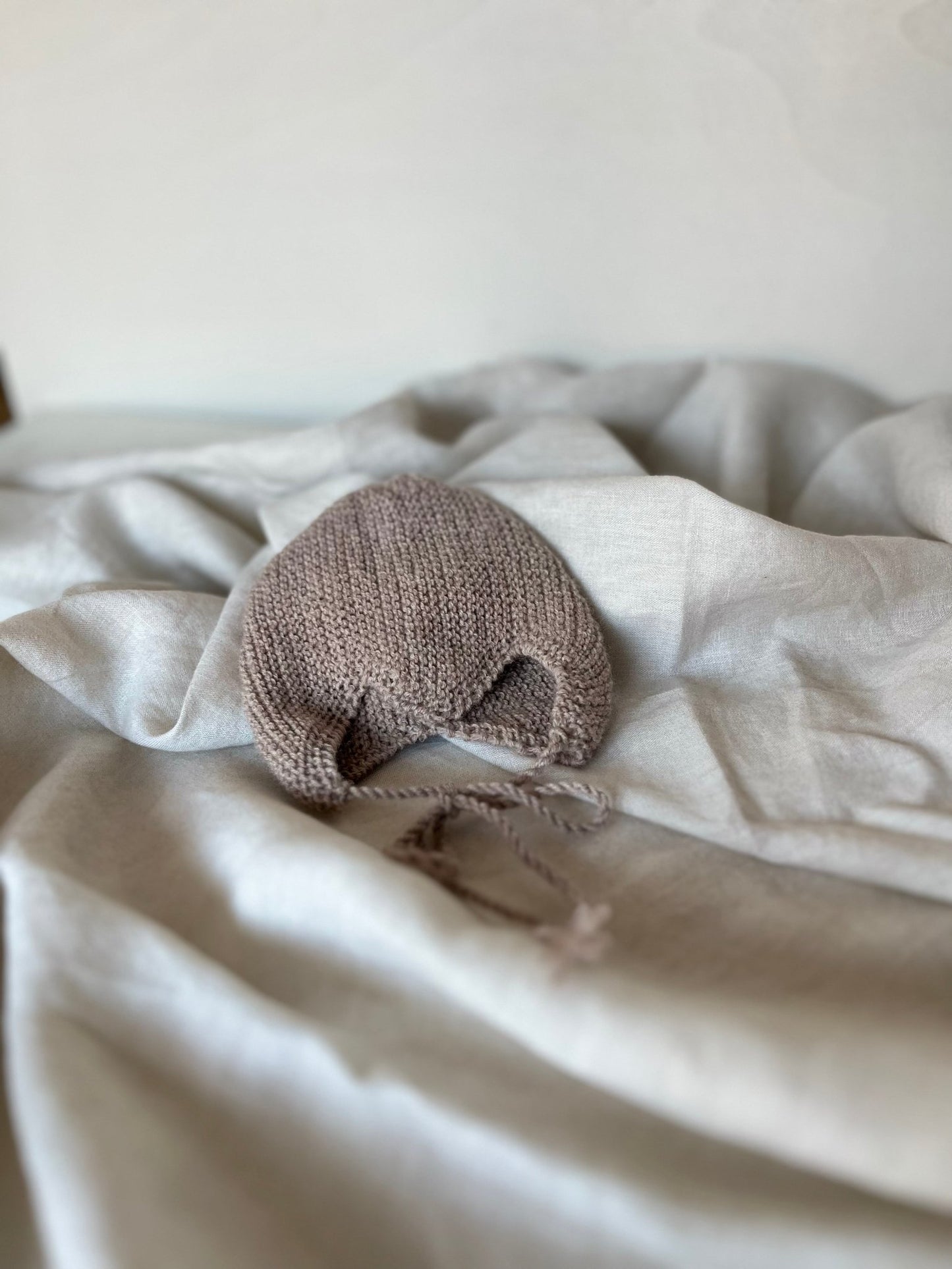 LITTLE THINGS OF NATURE - BABYMÜTZE, TAUPEhannahundisaHannah & Isa