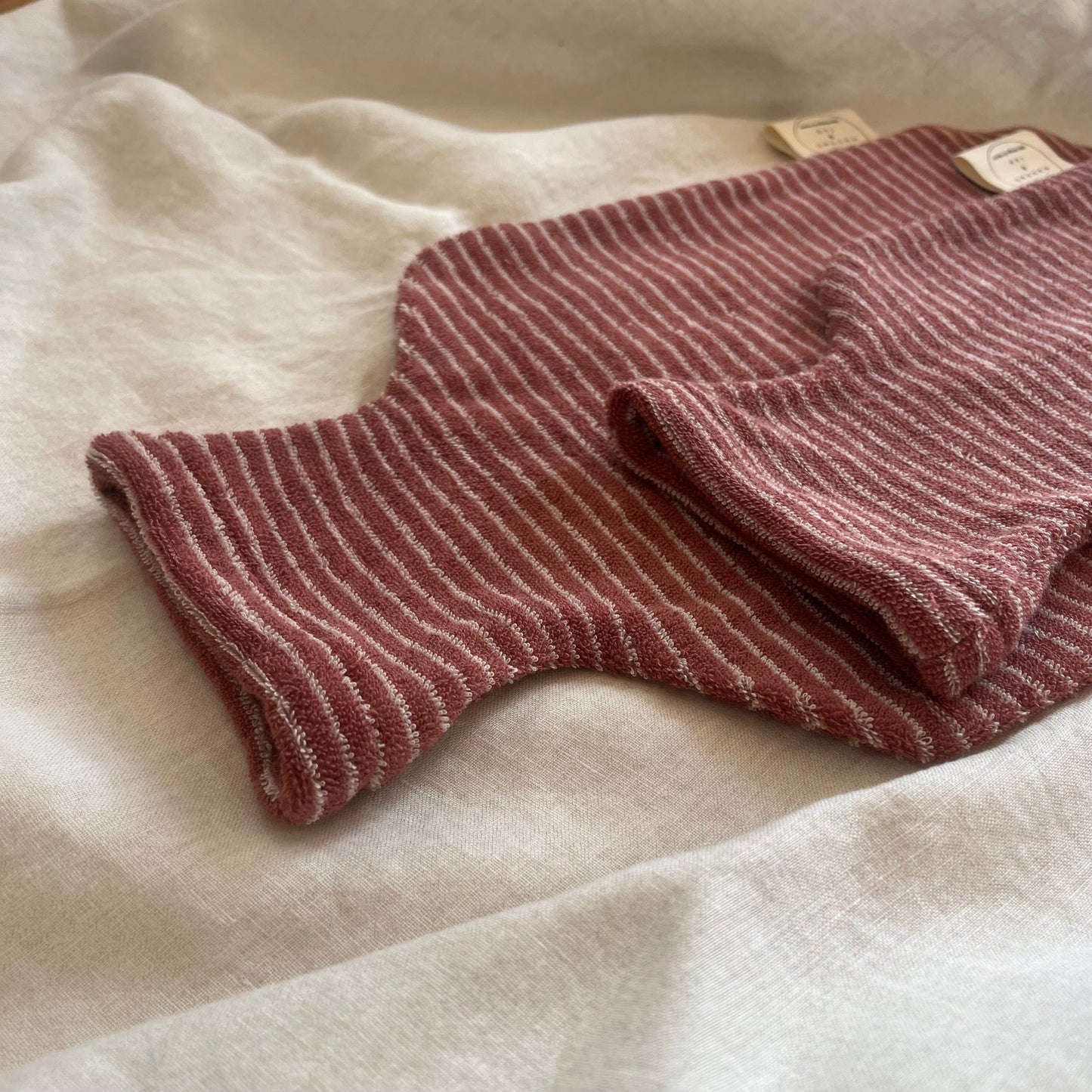 WÄRMFLASCHENBEZUG, BRAUN STREIFEN